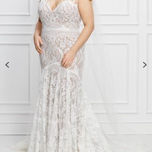 WToo lace wedding dress